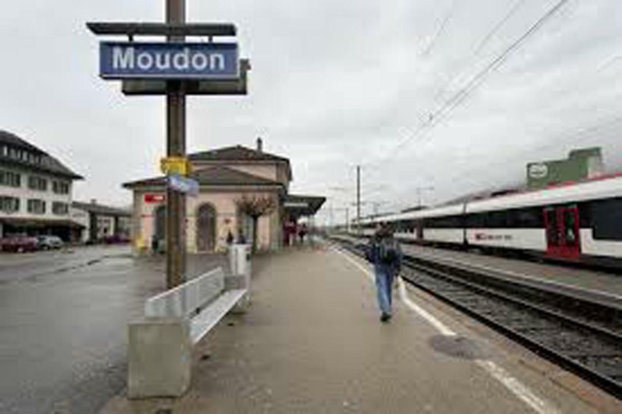Maison Du Fey Hotell Moudon Eksteriør bilde